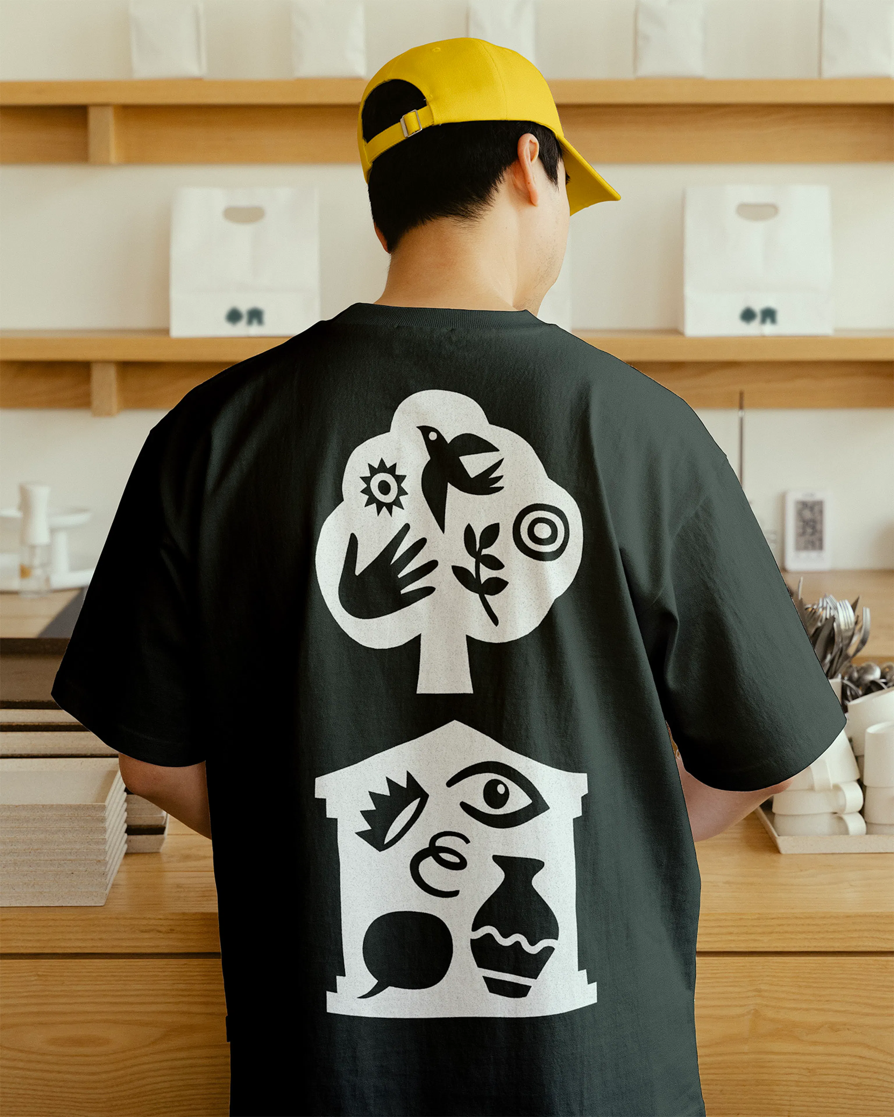 SN Mockup Eo M T Shirt 02