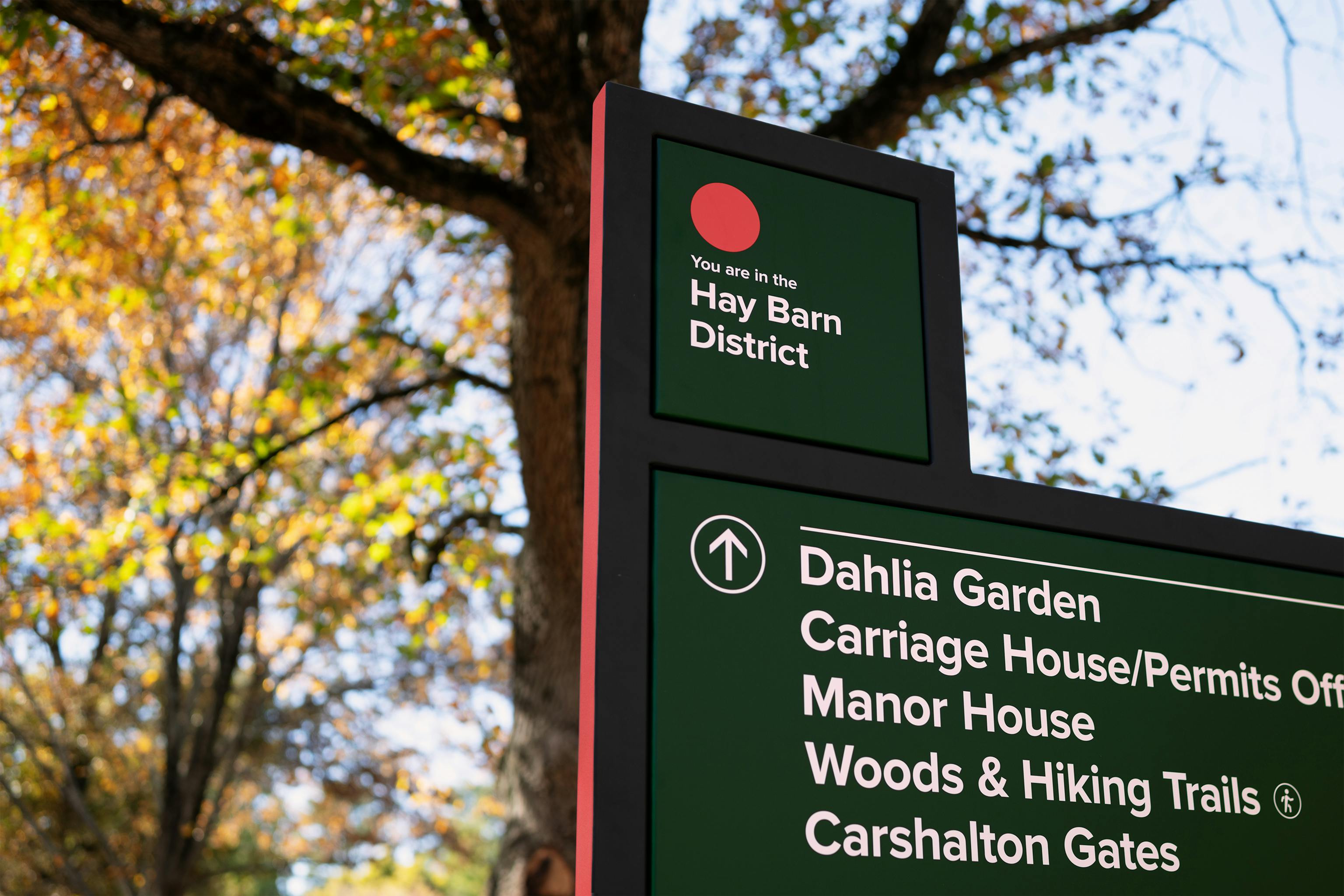 Planting Fields Sign